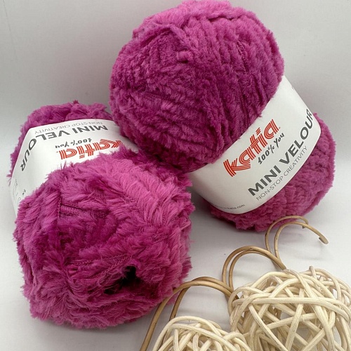 Пряжа Katia Mini velour 109