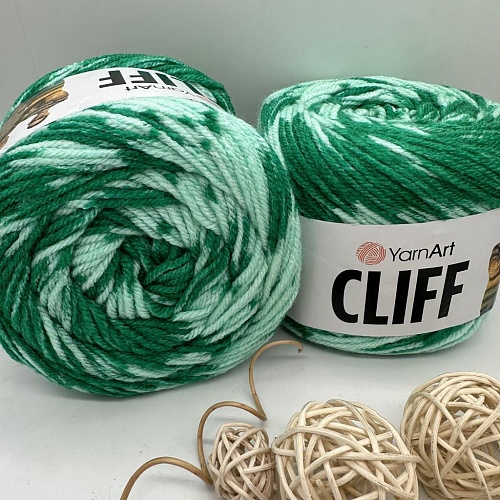 Пряжа YarnArt Cliff 8310 зеленый