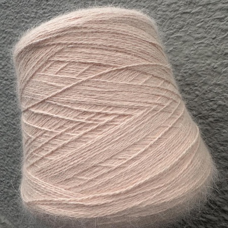 Пряжа в бобинах Angora Spiky 2/9000 141231 нежный персик