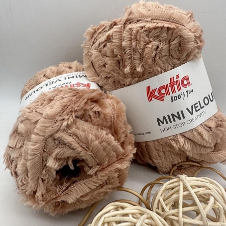 Пряжа Katia Mini velour 106
