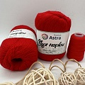 Пряжа Пух норки (Mink yarn) 7732890 (010 ярко красный)