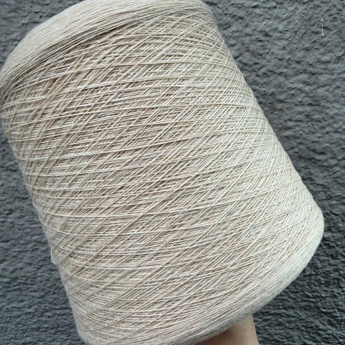 Пряжа в бобинах Supergeelong 1/1500 цвет: 841901 песок