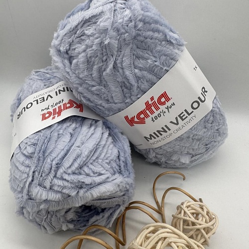 Пряжа Katia Mini velour 105